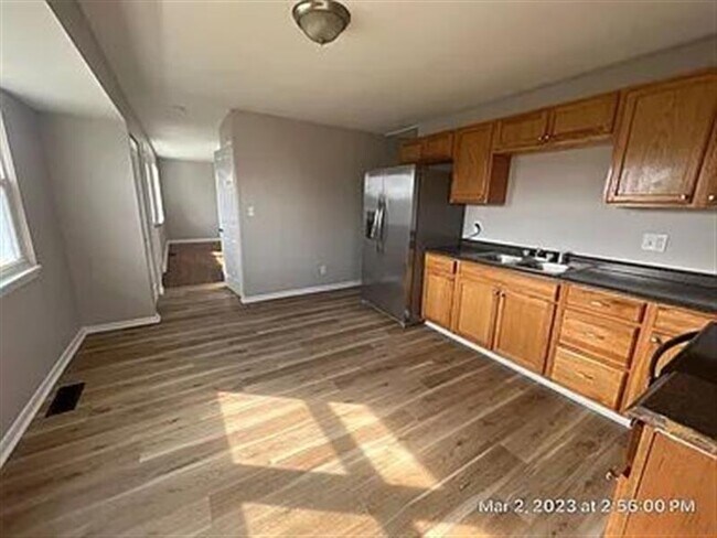 Building Photo - 6568 Portsmouth Dr