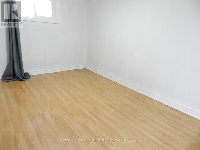 Building Photo - 3406 Ellengale Dr