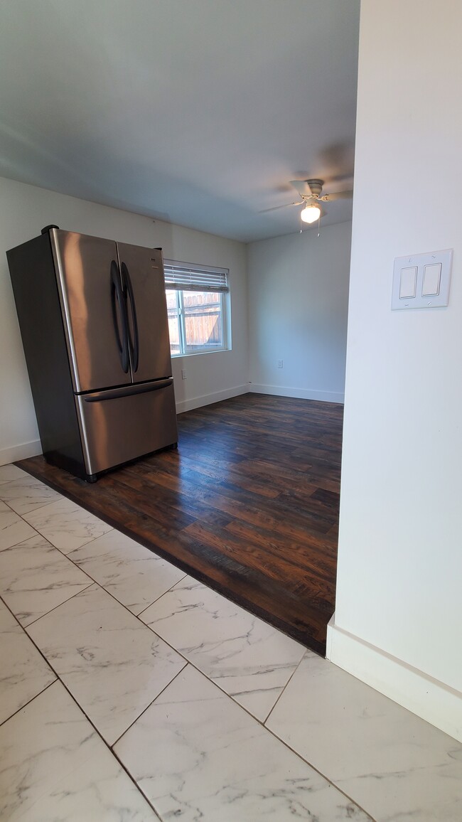Building Photo - 6552 Aldea Ave