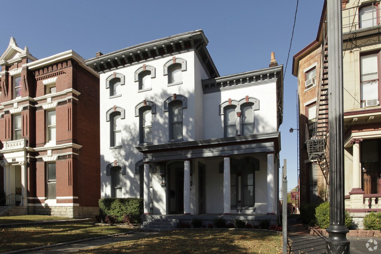 Primary Photo - 1132 S 3rd St