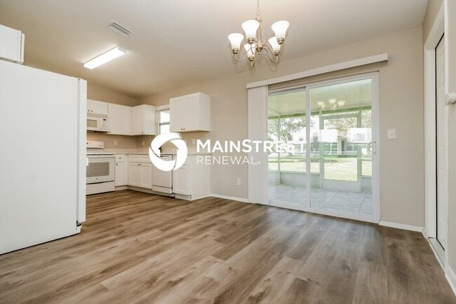 Building Photo - 3 Bedroom Pet-Friendly Home in Cape Coral,...