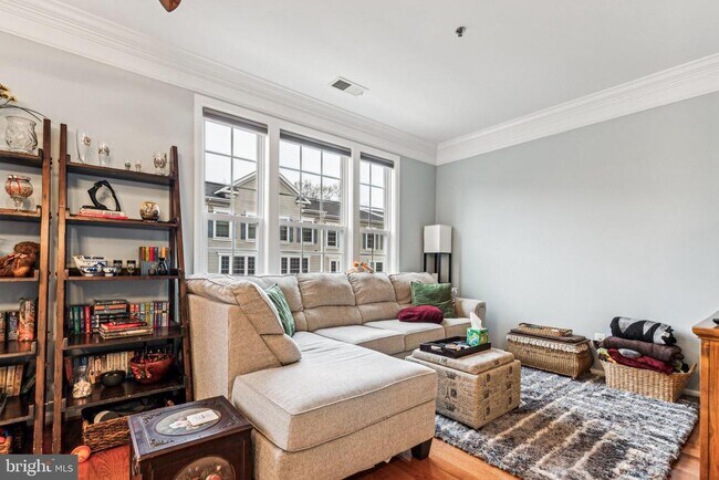 Foto del edificio - 3538 Huntley Manor Ln