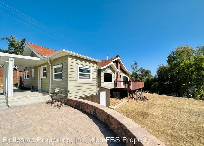 Building Photo - 2 br, 2 bath House - 10458 Vista Camino