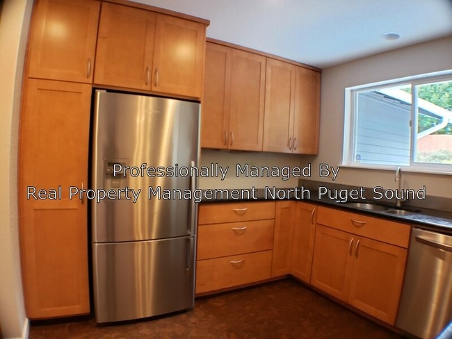 Foto del edificio - 403 72nd St SE