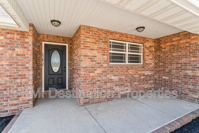 Building Photo - 21817 Lombardo Ln