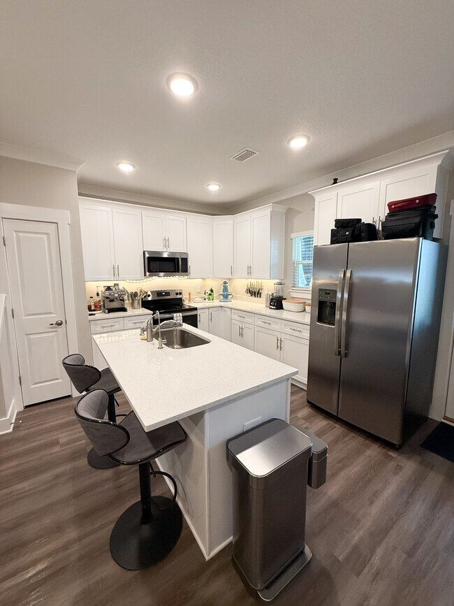 Foto del edificio - 436 Date Palm Ln