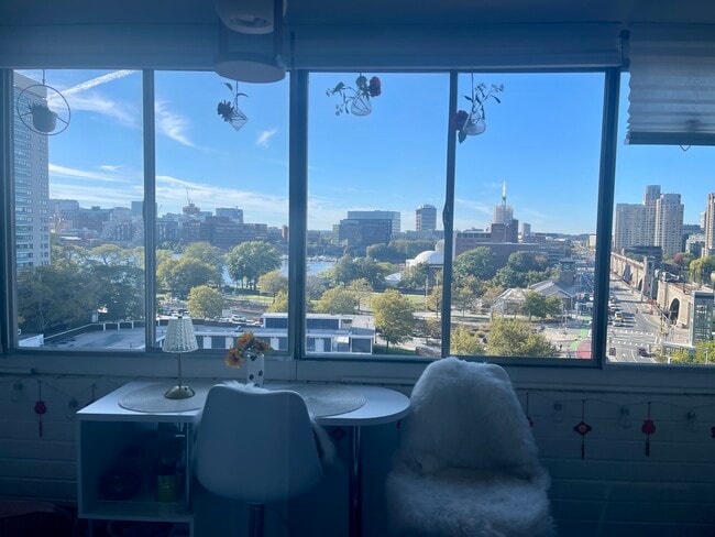 balcony - 6 Whittier Plz