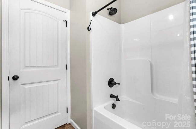 Foto del edificio - 1062 5th St NE