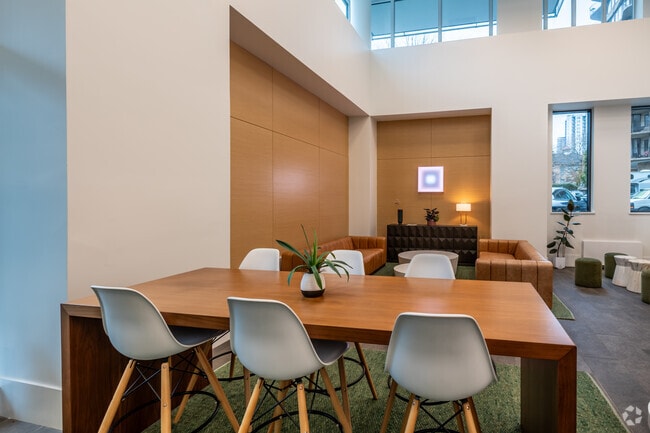 Lobby Photo - 1188 Bidwell St