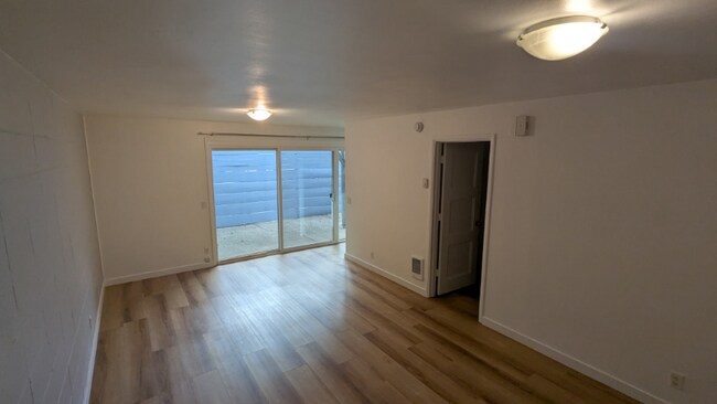 Foto del edificio - 1370 High St
