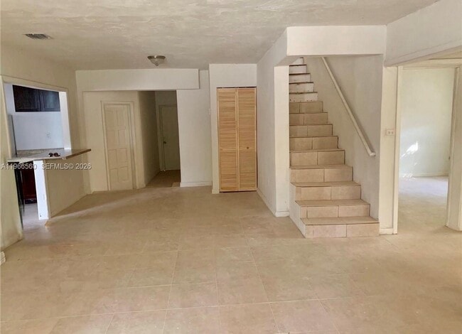 Building Photo - 2165 Washington Ave