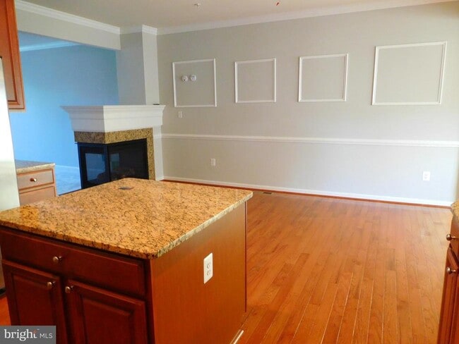 Building Photo - 2112 Congresbury Pl