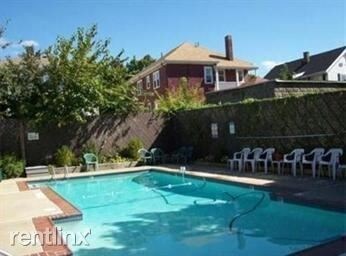 Foto del edificio - Studio, 1 bath  - 1407 Commonwealth Ave Apt 4