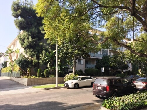 Building Photo - 319 S Clark Dr