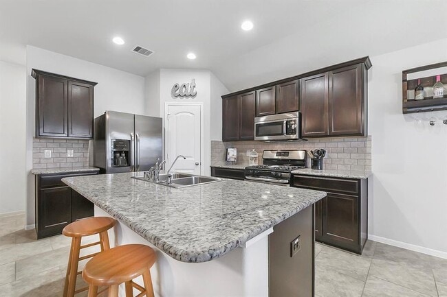 Building Photo - 3010 Dripping Springs Ct