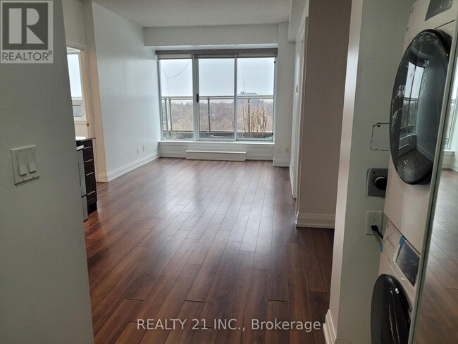 Building Photo - 3520 Danforth Ave