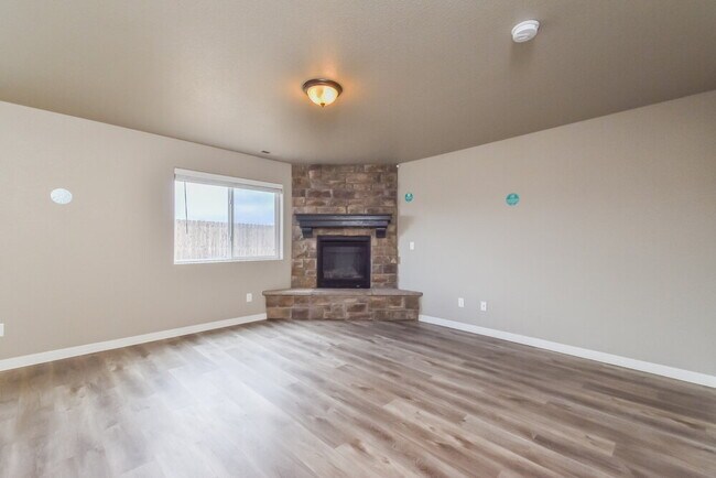 Foto del edificio - 7448 Cat Tail Creek Dr