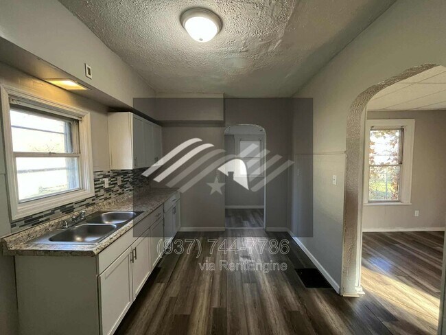 Building Photo - 134 S Philadelphia St