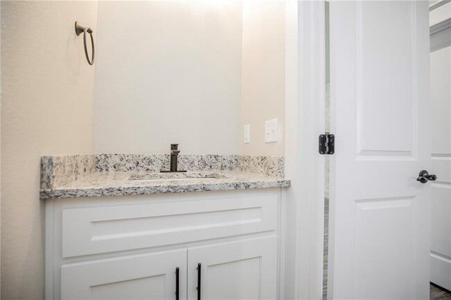 Foto del edificio - 104 White Oak St