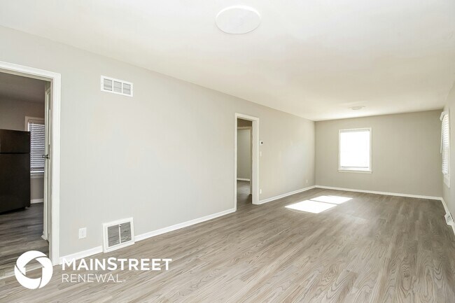 Foto del edificio - 4437 Gladstone Blvd