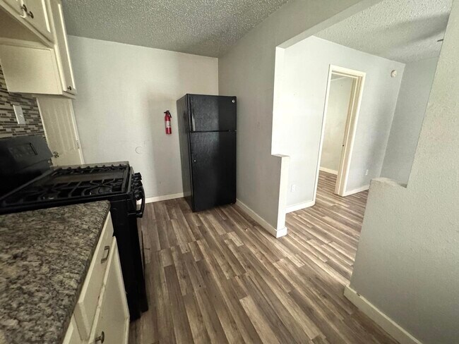 Foto del edificio - 7018 1/2 Avenue F