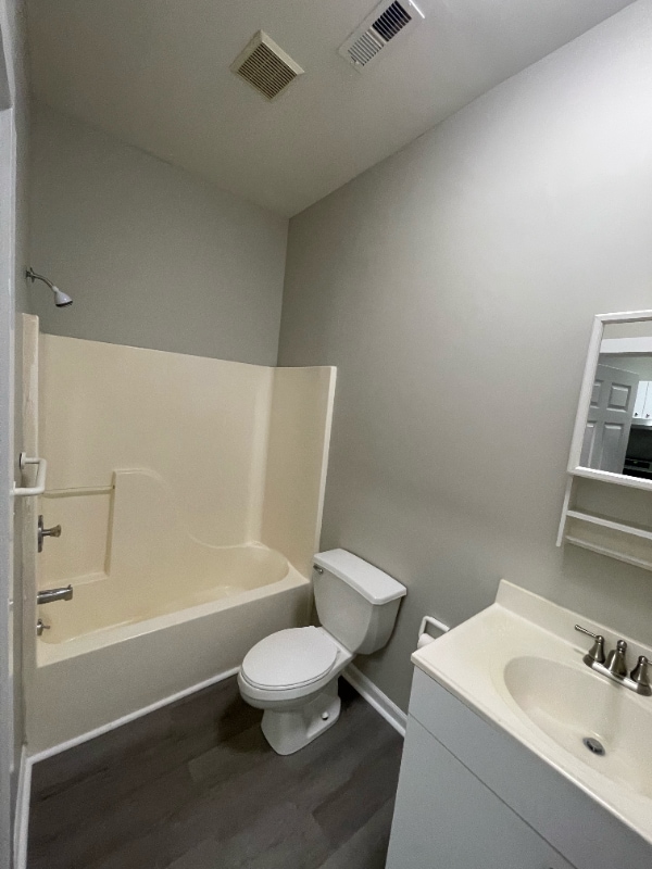 Foto del edificio - 100 Pundt St