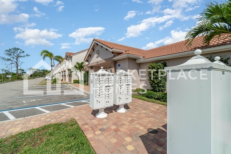 7165 Greenwood Park Cir, Fort Myers, FL 33967 Townhome Rentals