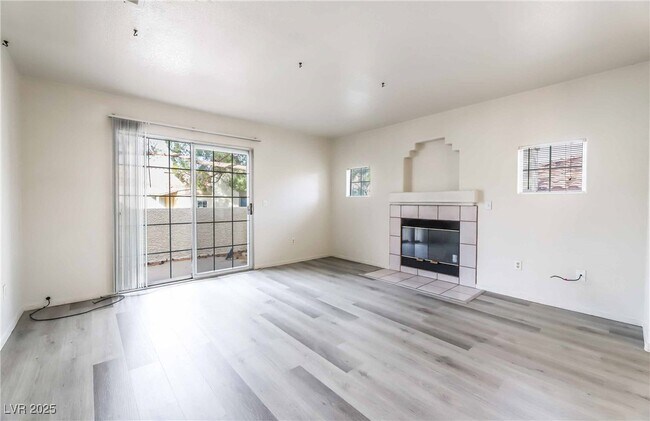 Foto del edificio - 1851 Hillpointe Rd