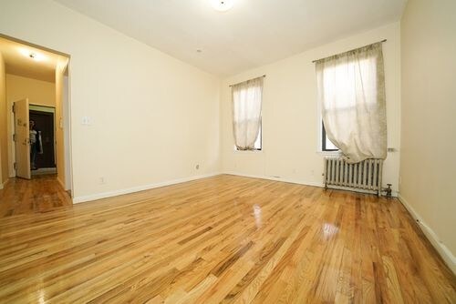 Building Photo - 30-51-51 34th St