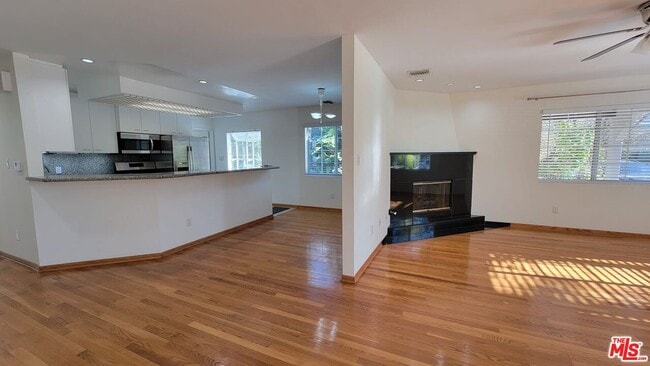 Building Photo - 4214 Lafayette Pl