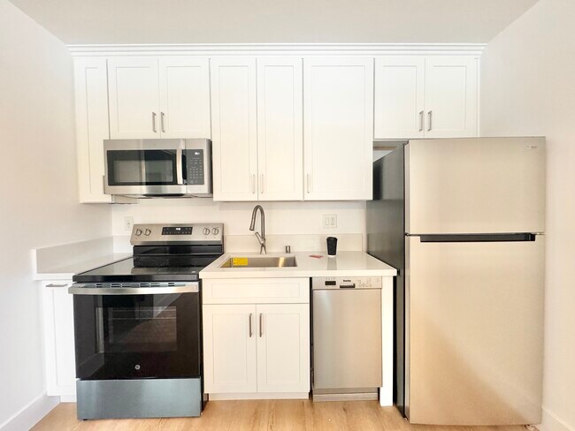 Foto del edificio - 3522 Bellevue Ave