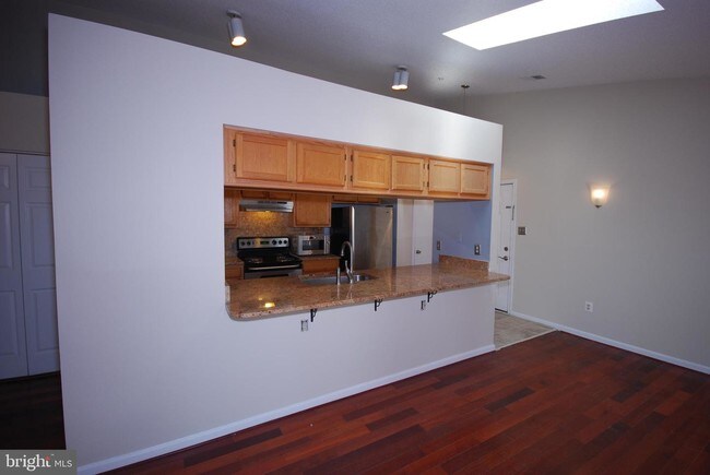Building Photo - 14203 Wolf Creek Pl