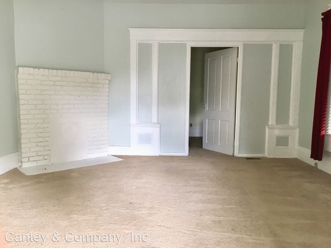 Building Photo - 2901-2903 Park St