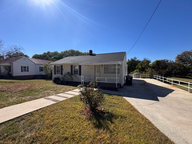Foto del edificio - Freshly Updated 3Bedroom One Story Home