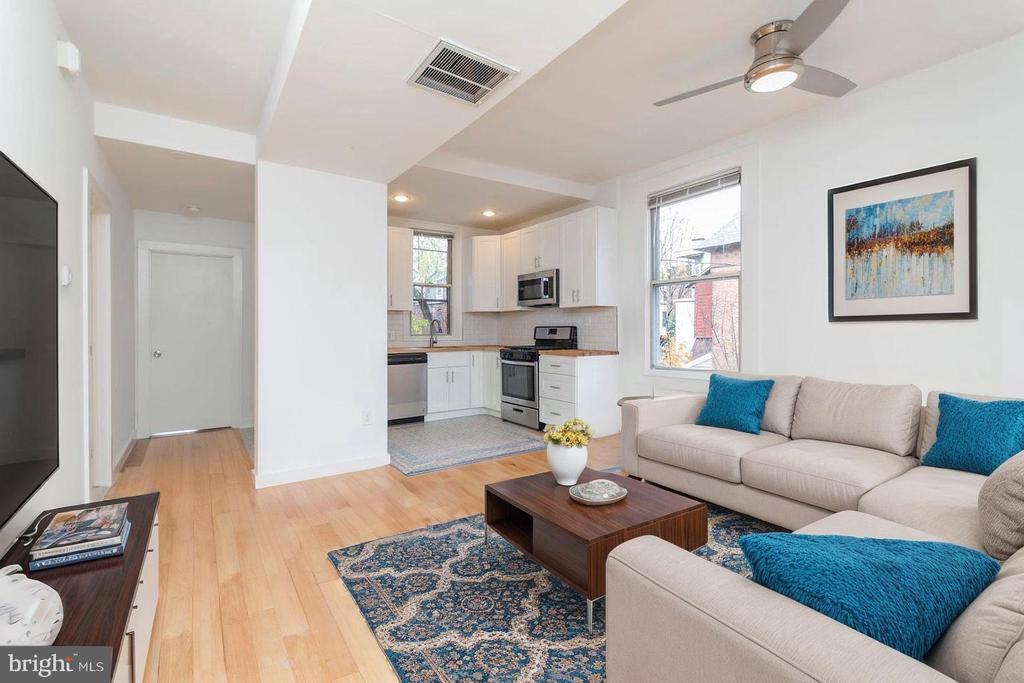 Foto principal - 4813 Chester Ave
