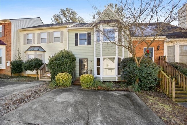 Building Photo - 1080 Magnolia Way SE