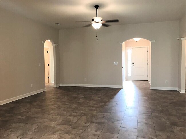 Foto del edificio - 5154 Copse Dr