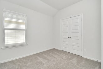 Building Photo - 1534 Revolution Way