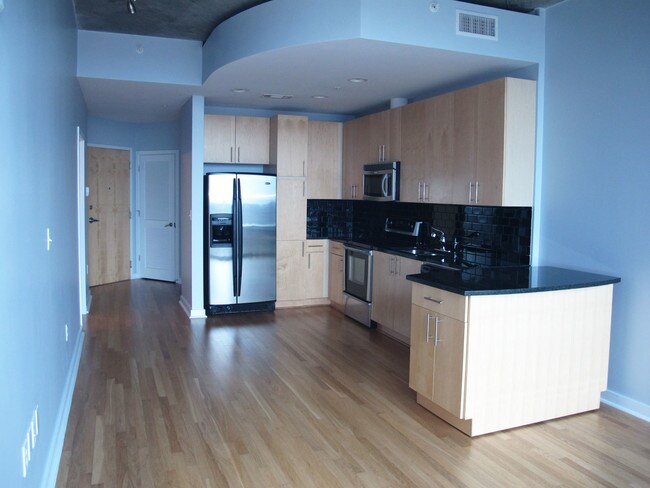 Cocina - 210 N Church St