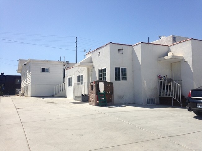 Foto del edificio - 2701 Highland Ave