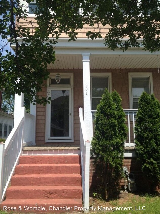 Foto principal - 3 br, 2 bath House - 206 W. 37th Street