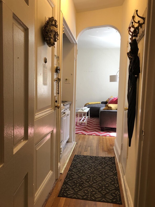 Building Photo - 5 East 67th Street