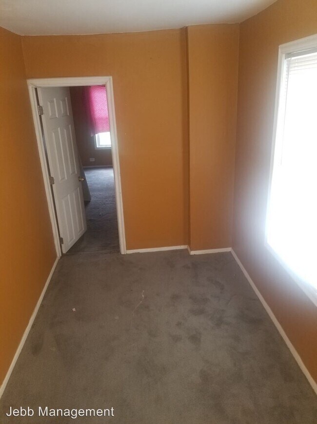 Foto del edificio - 2 br, 1 bath House - 11833 S Harvard Ave