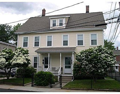 House - 31 Riverdale St