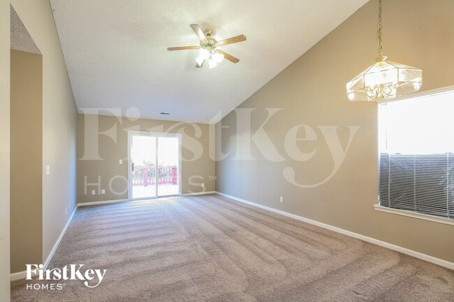 Foto del edificio - 4 Ashwood Cir