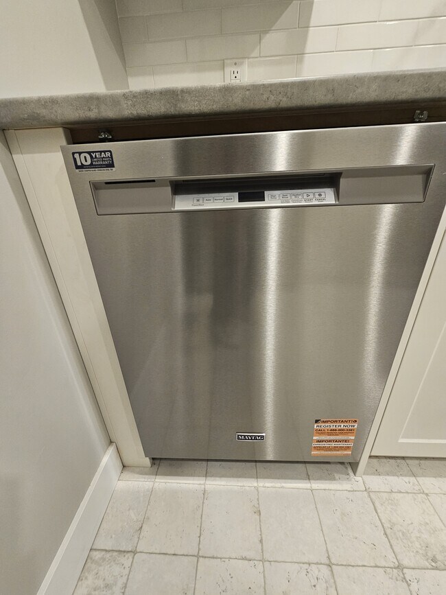 Photo du bâtiment - 19026-1117A 117a Ave