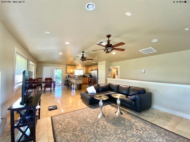 Building Photo - 76 Honuhula St