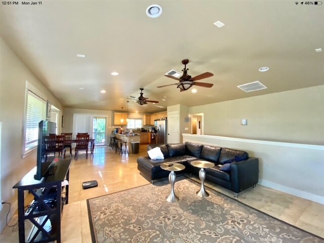 Foto del edificio - 76 Honuhula St