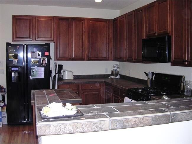 Building Photo - 3 bedroom townhome available in Westminste...
