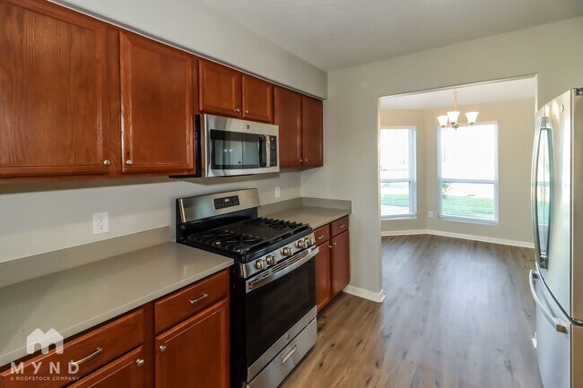 Foto del edificio - 8110 Rosemary Drive